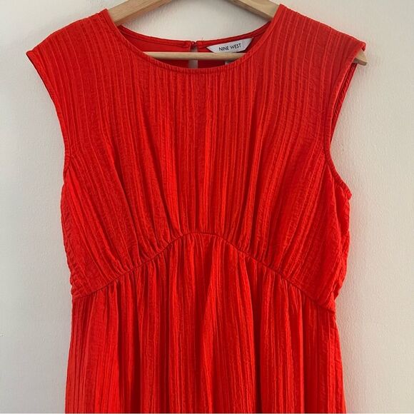 Nine West Textured Tiered Dress Sundress Poppy Lightweight Size Small - Picture 2 of 9